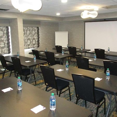 Best Western Plus Bloomington East Exterior photo