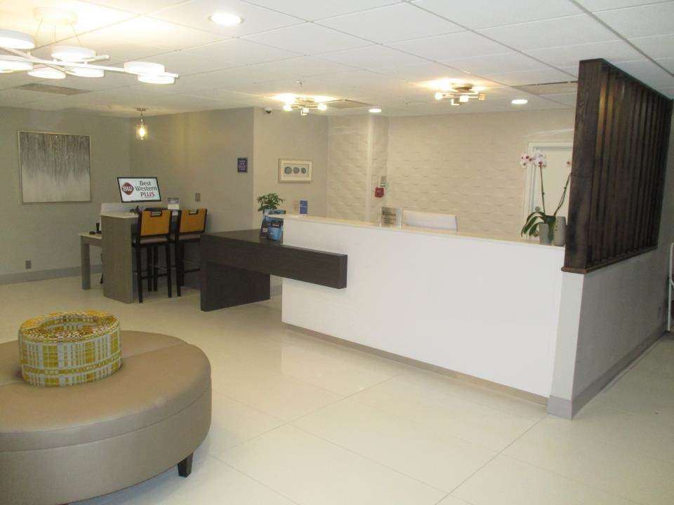 Best Western Plus Bloomington East Interior photo